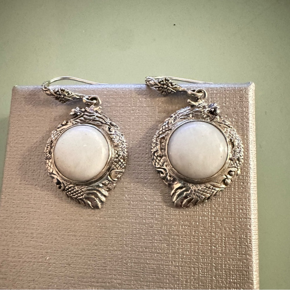 Bali Legacy Natural Jade Dragon Earrings in Sterling Silver 26.75 ctw New In Box